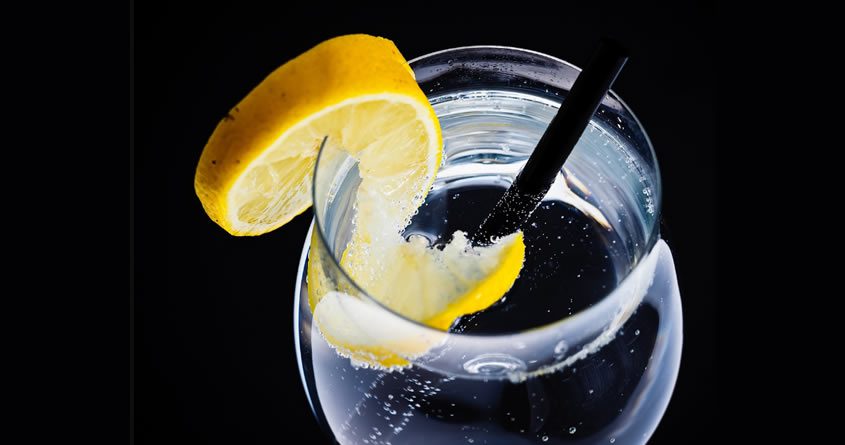 Benefits of Drinking Warm Lemon Water Every Morning